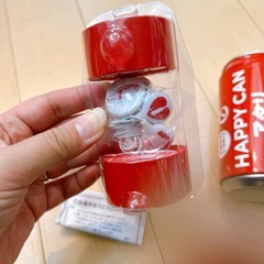 コーラ　アタリ缶　カラーイヤホン　２点　貯金箱の画像