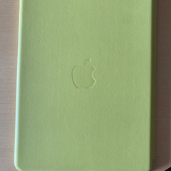 ipad air 2  au セルラーモデル 64GB 純正ケース付の画像