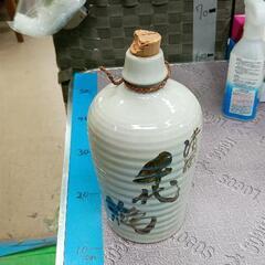 0506-014 空の酒瓶