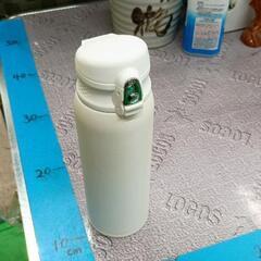 0506-015 水筒　状態悪