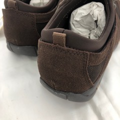 ★ジモティー割引有★スピーディーダック/スニーカー/23.5cm/中古品の画像