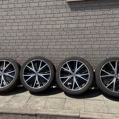 215/45 r18