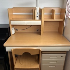 ニトリ組み合わせデスク　学習机