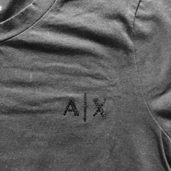 ARMANIEXCHANGE レディース黒Tシャツの画像