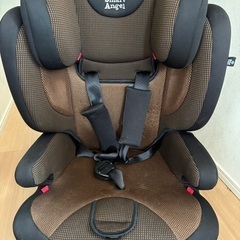 西松屋スマートエンジェルのチャイルドシートの画像