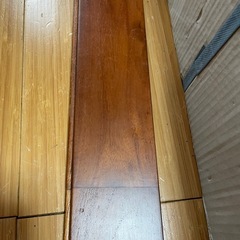 チーク　フローリングの画像