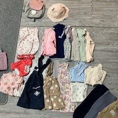春夏用女児衣類おおむね90〜95サイズ22着＋おまけ