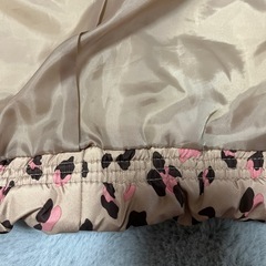 GU ダウンの画像