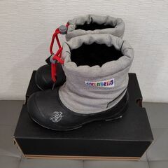 アベンジャーズ　スノーブーツ　20.0㌢