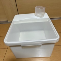 米びつ　ニトリ　12L  ※12日まで　