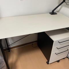 デスクワゴン付き　パソコンデスク