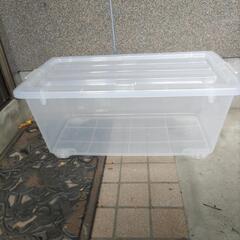 衣装ケース