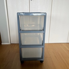【USED】3段収納ケース　キャスター付きの画像