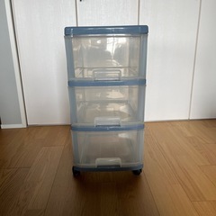 【USED】3段収納ケース　キャスター付きの画像