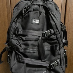 NEW ERA Carrier Pack 35L - Black