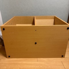 可動棚収納ラックの画像