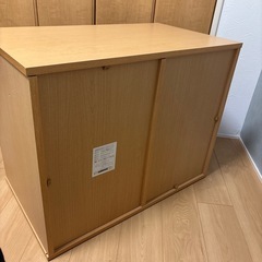 可動棚収納ラックの画像