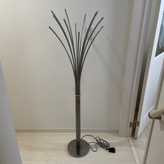 IKEA フロアランプ　間接照明