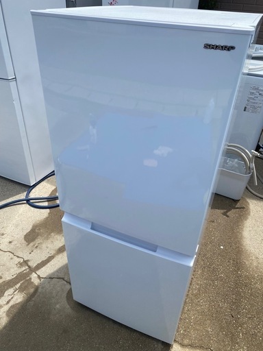 【SHARP】 シャープ ノンフロン冷凍冷蔵庫 SJ-D15JJ-W A0677 SJ-D15J | 冷蔵庫：シャープ