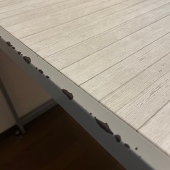 ダイニングテーブルの画像
