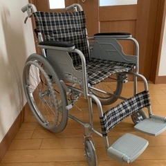 アルミ製車椅子 背折れタイプ