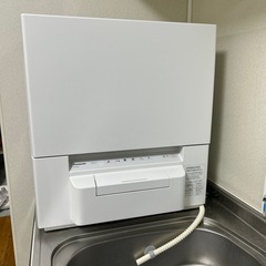 Panasonic 食器洗い乾燥機　NP-TSP1W