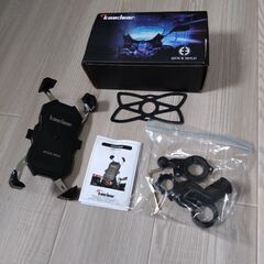 カエディア　バイクのスマホホルダー　中古の画像