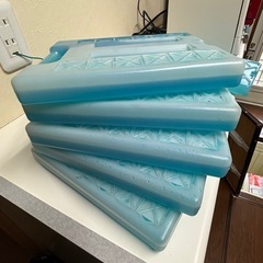 保冷剤6個の画像