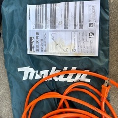 マキタ電気草刈機 樹脂刃 延長コード10m付 MUR2600Nの画像