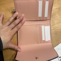 FURLA フルラ　折りたたみ財布の画像