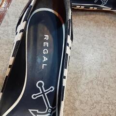 REGALリーガルパンプスの画像