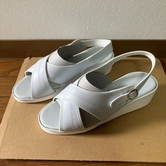 ナース
サンダル