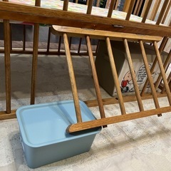 【決まりました】ミッフィの木製ベビーベッド（広げてサークル）の画像