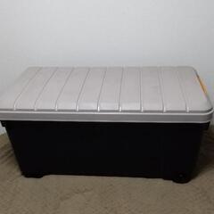 (超大型)アイリスオーヤマ 蓋付きコンテナボックスRV-BOX 1000  容量160L の画像