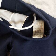 イオントップバリュ　学校用品　男子水着　130センチ　紺の画像