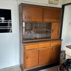 食器棚