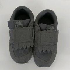0506-043 ニューバランスキッズシューズ
