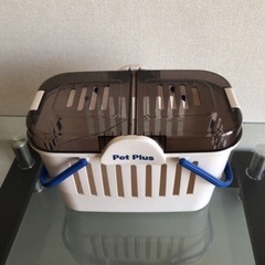 キャリーケース(小型犬、猫)