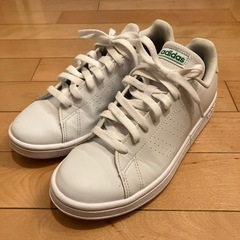 adidas✨スニーカー《24.5㌢》