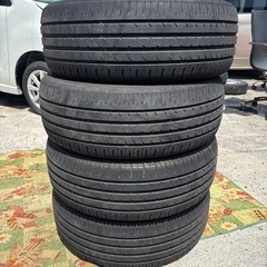 215/55R18サイズのPROXES R56タイヤの画像