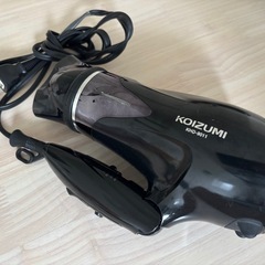 KOIZUMI ドライヤー　18年製