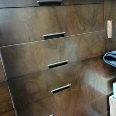 飾り棚付タンスの画像