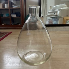 大きい瓶 インテリアに