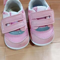 IFMEのピンク、12.5cmの子供靴