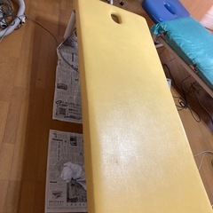 昇降ベッド　フットペダル式　マッサージ　整骨院
