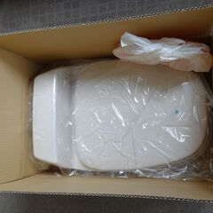 使わなくなった新輝合成トンボの洋式便座をお譲りします。の画像
