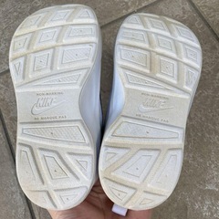 NIKE ナイキ　スニーカー　14cm 白の画像