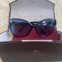 GUCCIサングラス