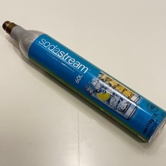ソーダストリーム ボンベとDWSボトルの画像