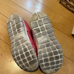 Nike スニーカー　20cm ピンクの画像